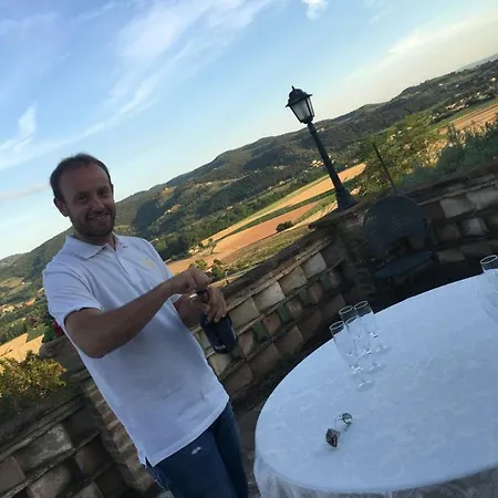 Alloggio per agriturismo Agriturismo Wine Casale Chiara *
