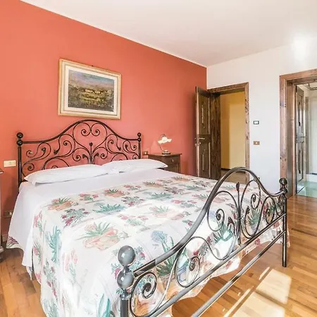 Vakantieboerderij Agriturismo Wine Casale Chiara *